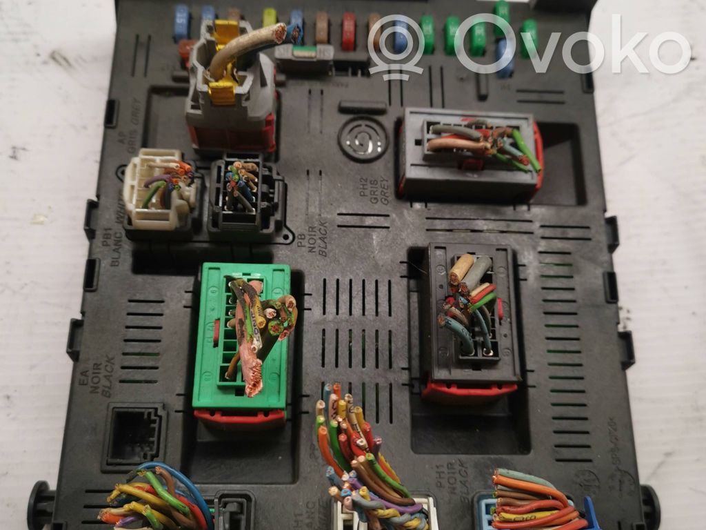 Citroen C5 Comfort/convenience module 