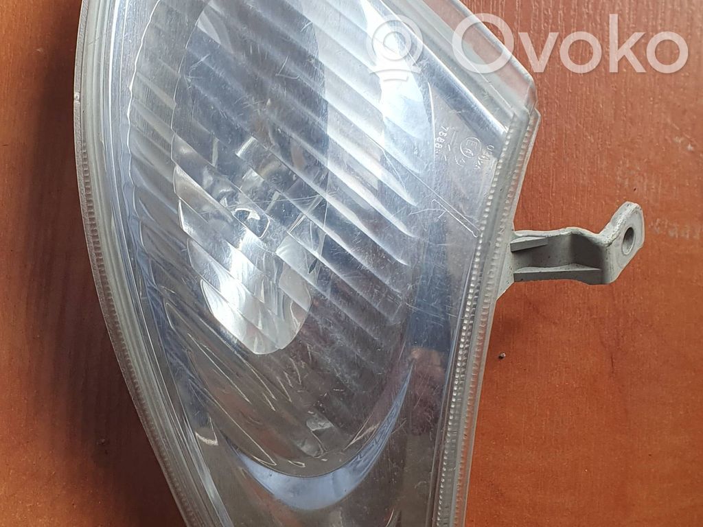 Mazda Premacy Front indicator light 