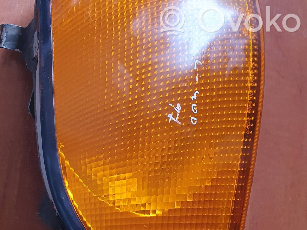 Mitsubishi Space Gear Front indicator light 