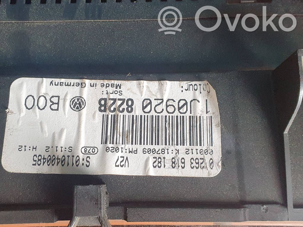 Volkswagen Golf IV Licznik / Prędkościomierz 
