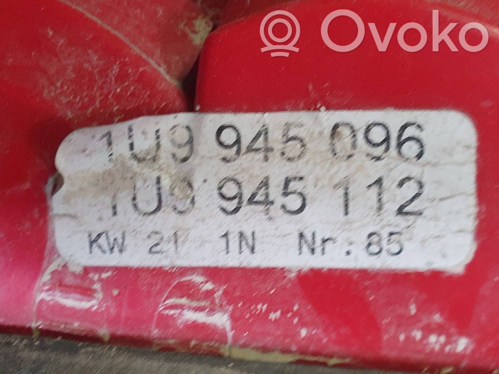 Skoda Octavia Mk1 (1U) Lampa tylna 
