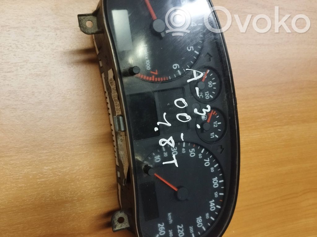 Licznik / Prędkościomierz   8L0920900C