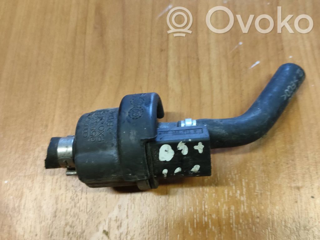 Audi A3 S3 8P Tyhjiöventtiili 