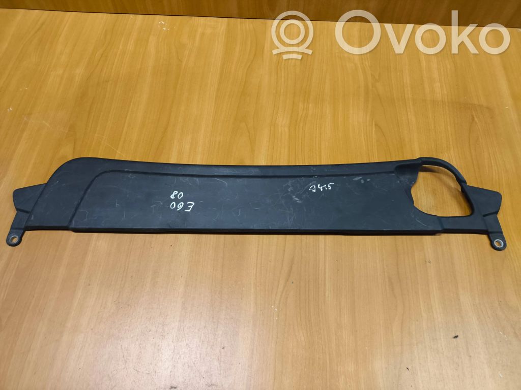 BMW 5 E60 E61 Viršutinė dalis radiatorių panelės (televizoriaus) 