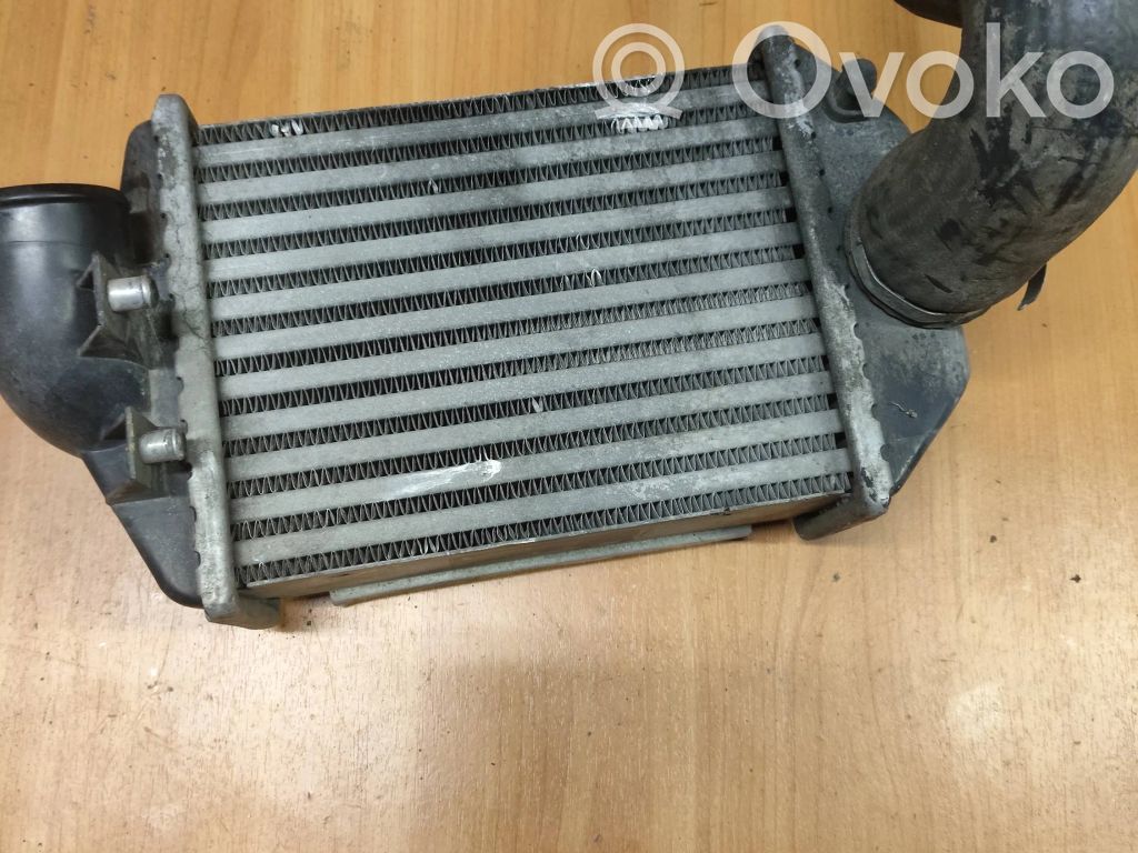 Audi A6 S6 C5 4B Interkūlerio radiatorius 