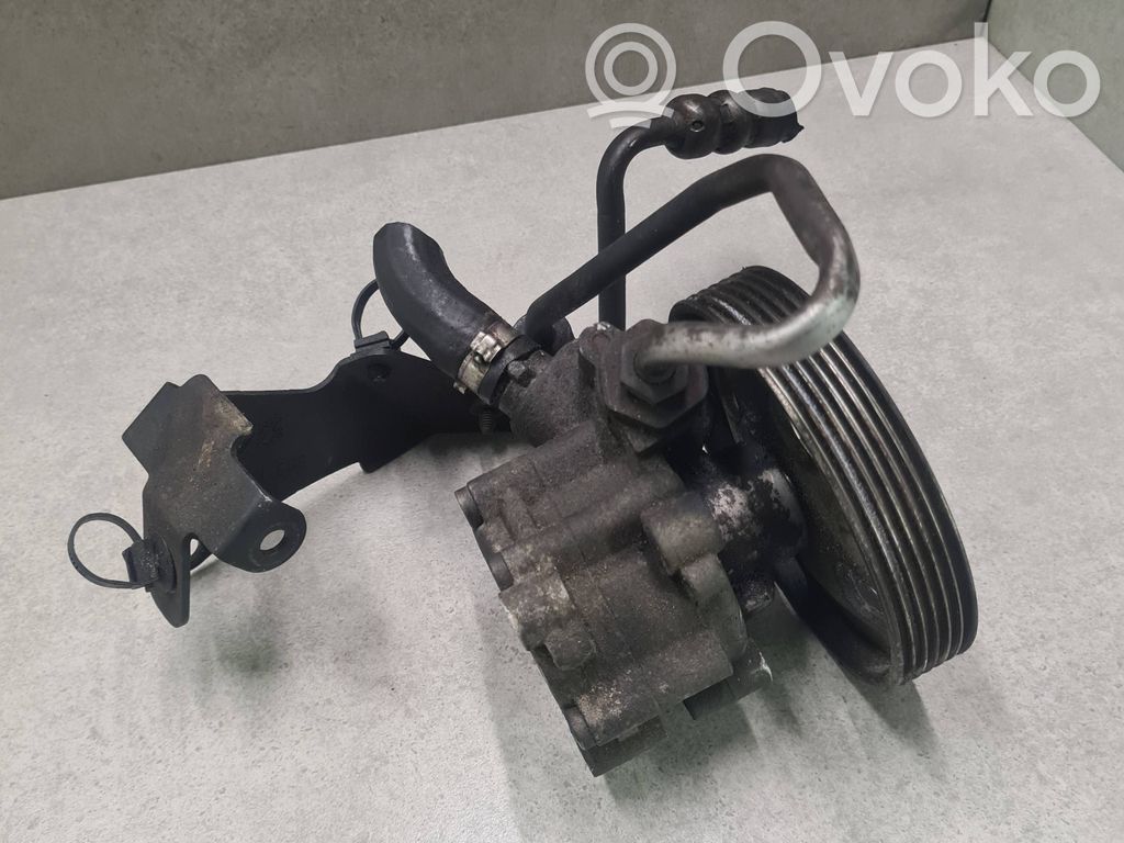 Citroen Berlingo Ohjaustehostimen pumppu 