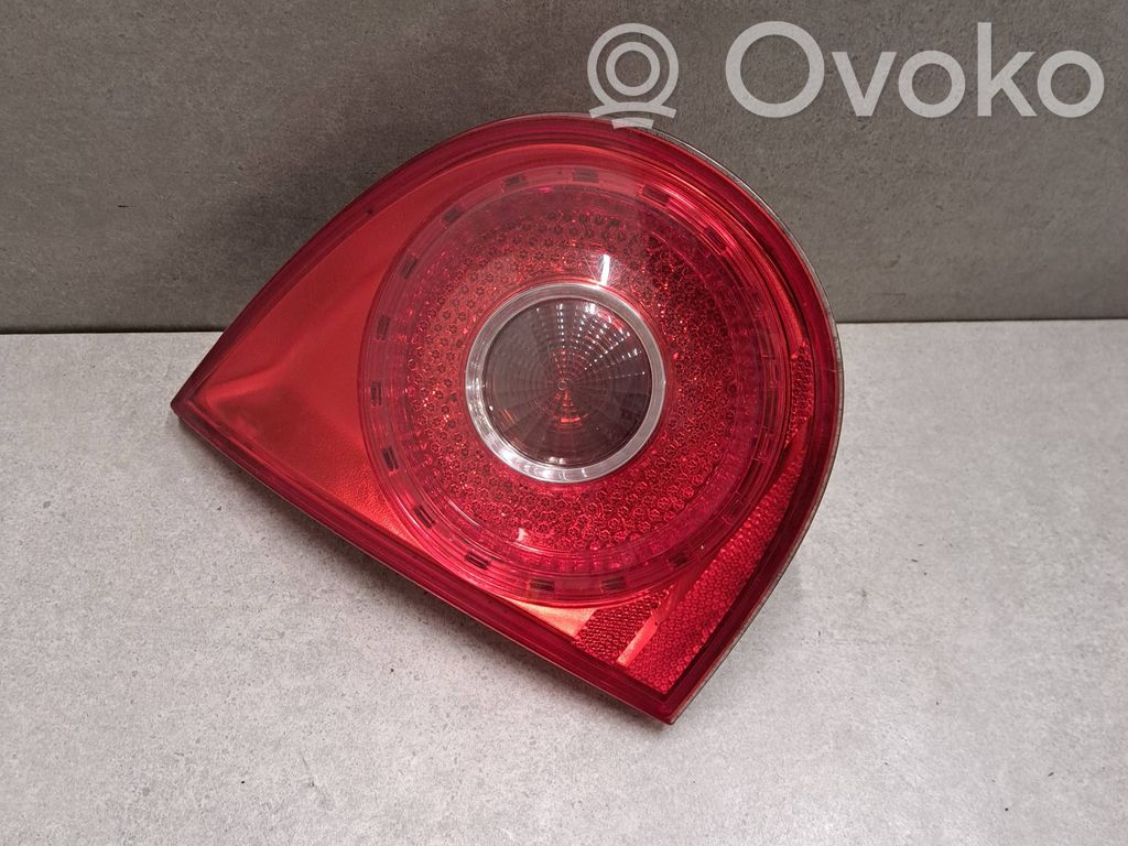 Volkswagen Golf V Lampa tylna 