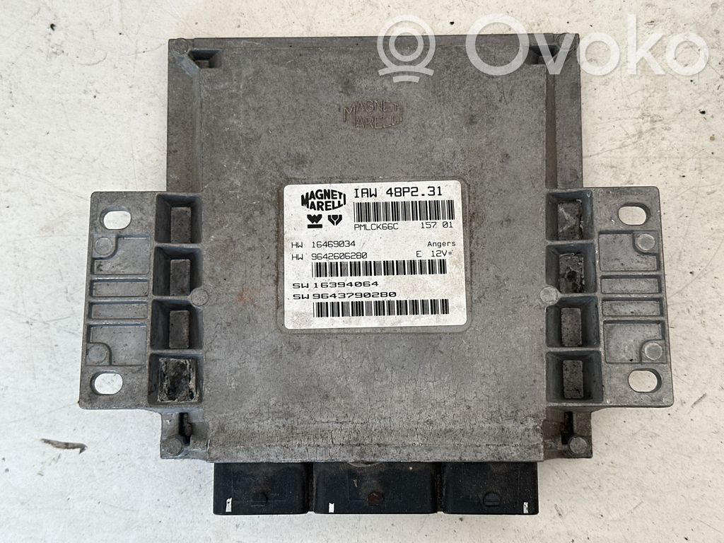 Citroen C5 Engine control unit/module 