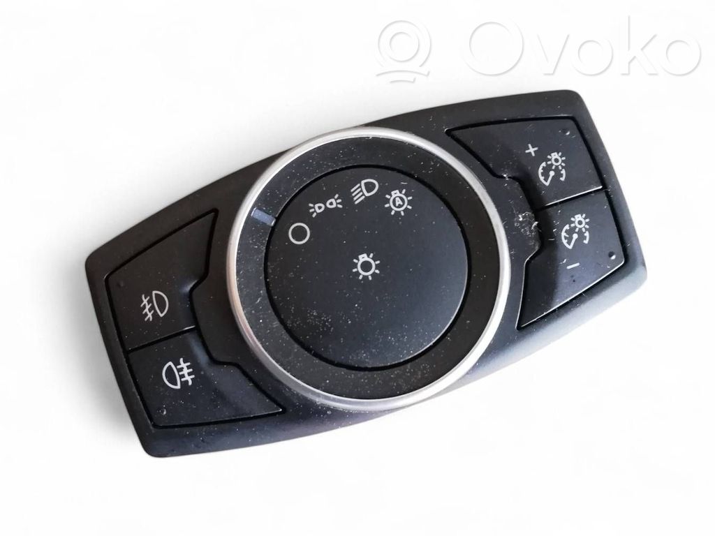 Ford Focus Light switch 
