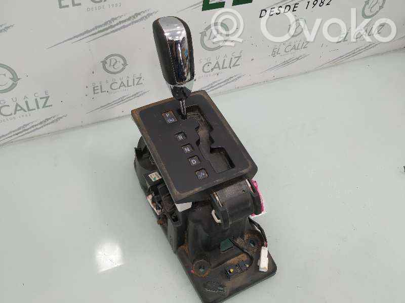 Selector caja de cambios   04766443A