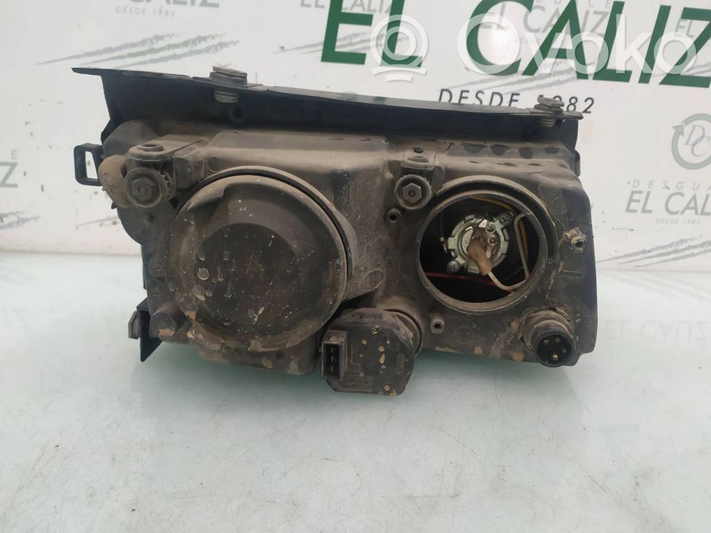 Volkswagen PASSAT B5 Phare frontale 