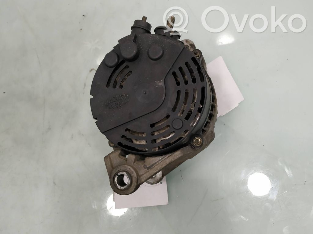Nissan Primera Ģenerators 