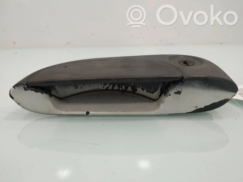 Renault Kangoo I Manecilla externa puerta delantera 