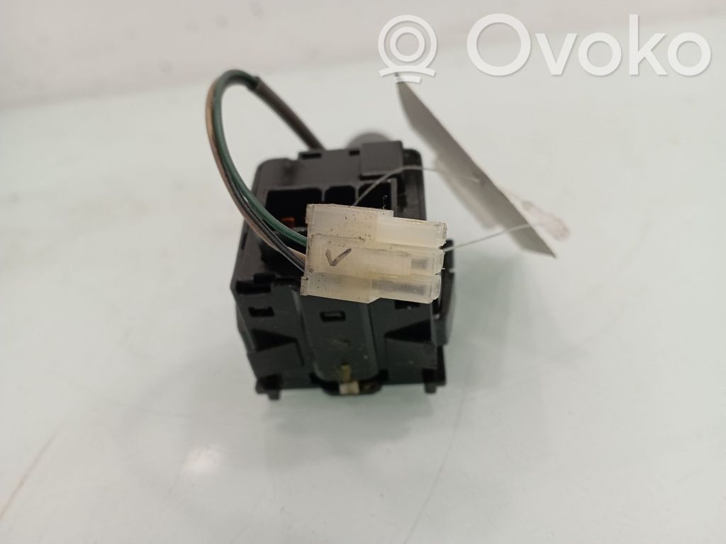 Chevrolet Kalos Light switch 