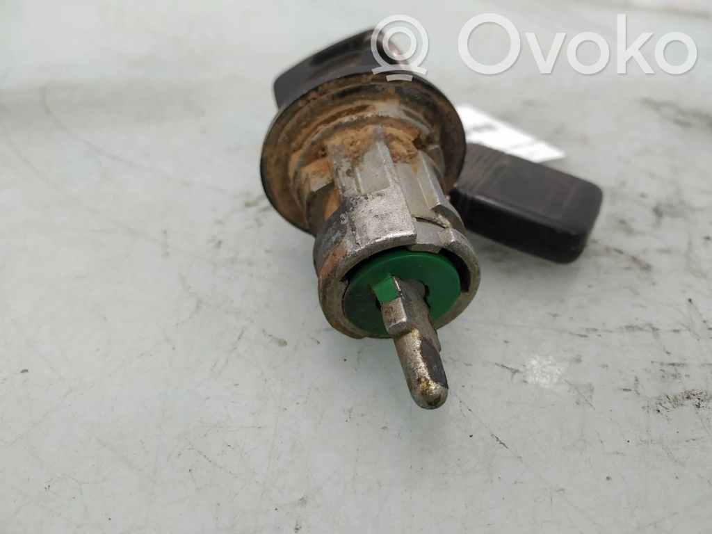 Ford Connect Užvedimo spynelė 