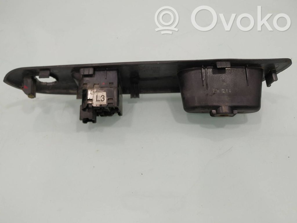 Chevrolet Matiz Electric window control switch 