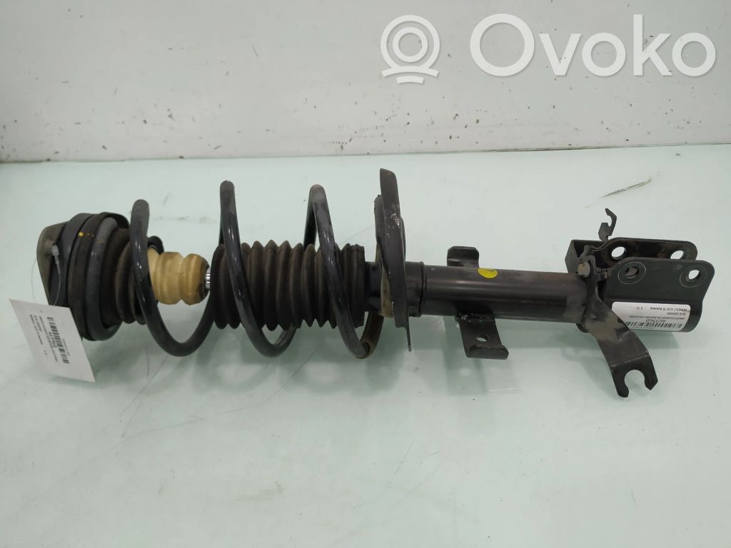 Renault Clio IV Front shock absorber/damper 