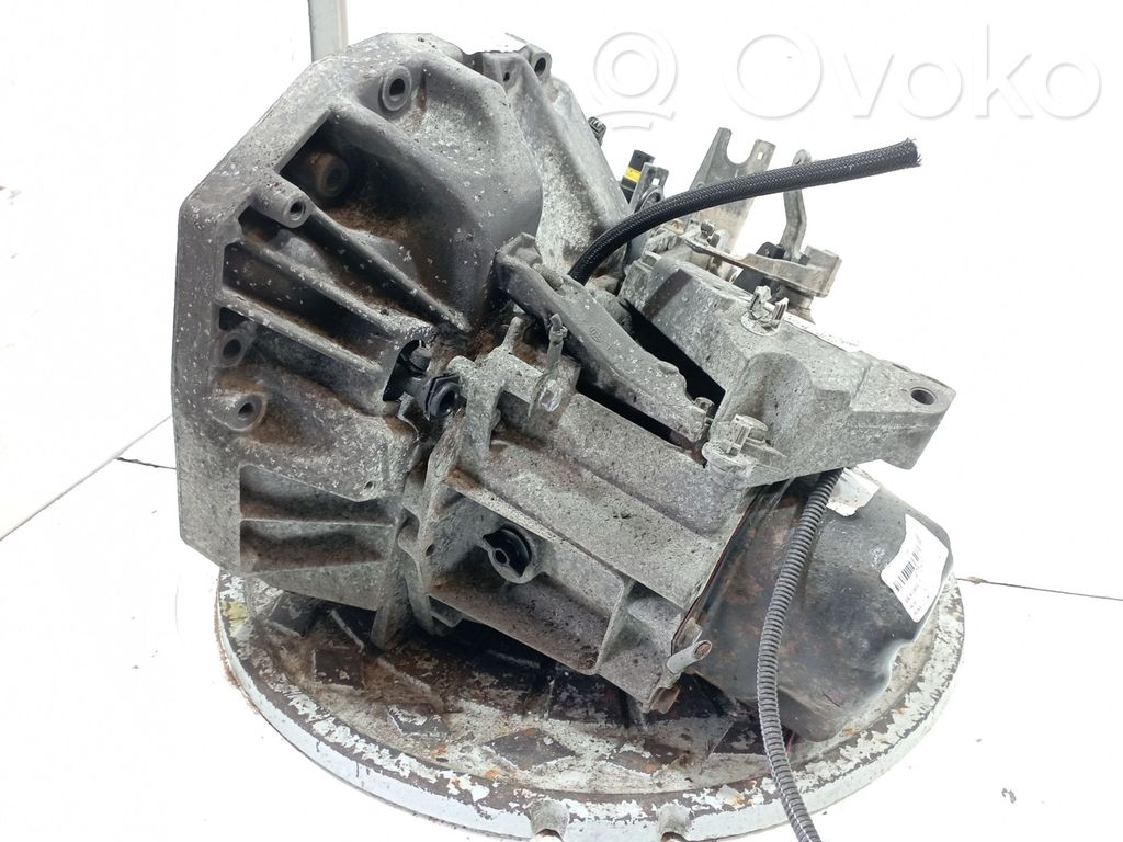 Renault Clio II Manualna 5-biegowa skrzynia biegów 