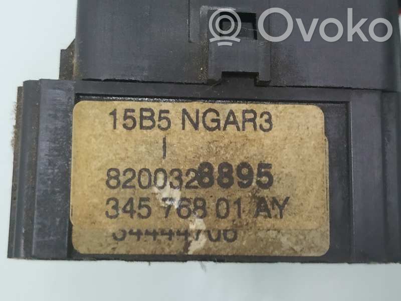 Light switch   8200328895