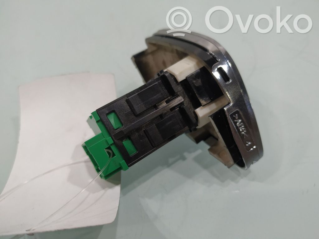 Citroen C3 Other switches/knobs/shifts 