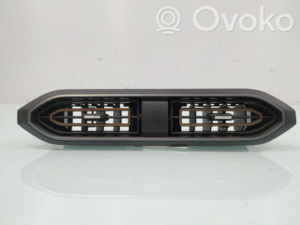Dacia Sandero III Rejilla de ventilación central del panel 