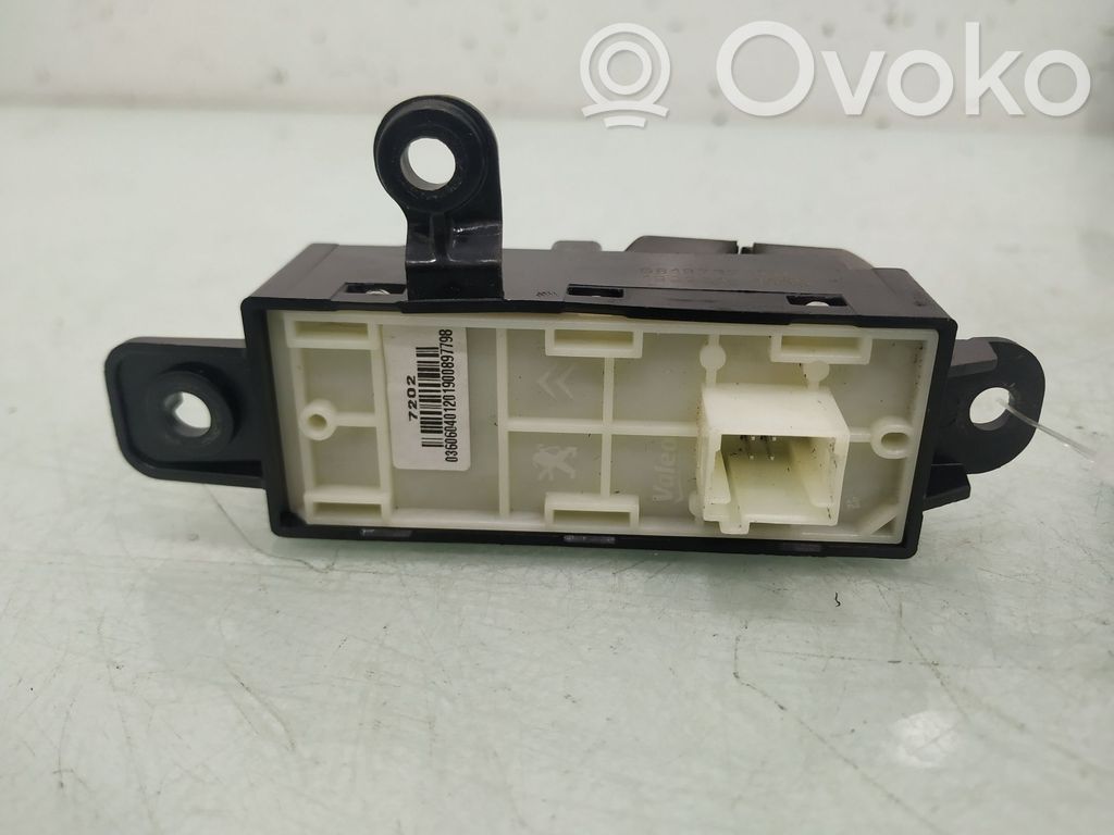 Multifunctional control switch/knob   98187373ZD