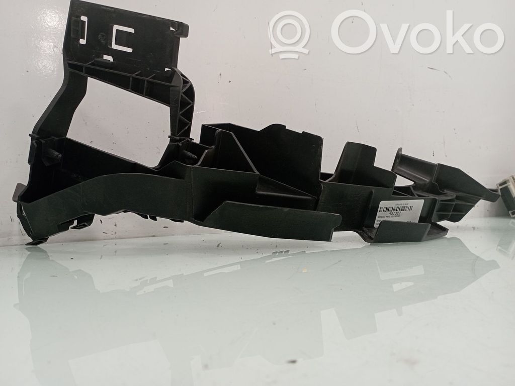 Cupra Formentor Headlight/headlamp mounting bracket 