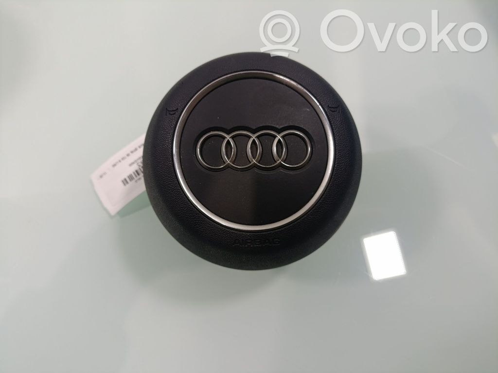 Audi A3 8Y Airbag del volante 