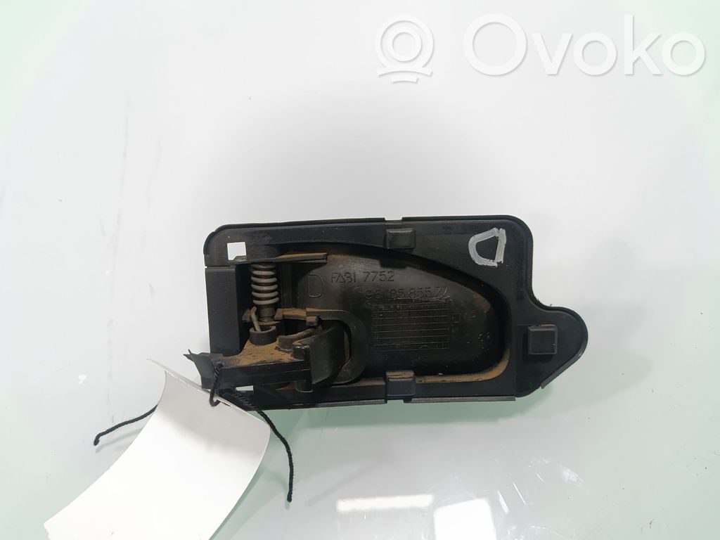 Citroen Saxo Manecilla interna puerta trasera 