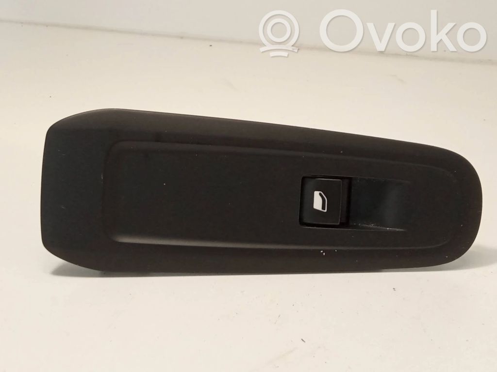 Peugeot 308 Electric window control switch 