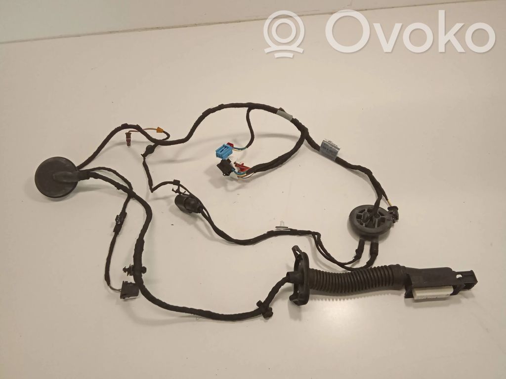 Audi A4 S4 B9 Faisceau de câblage de porte avant 