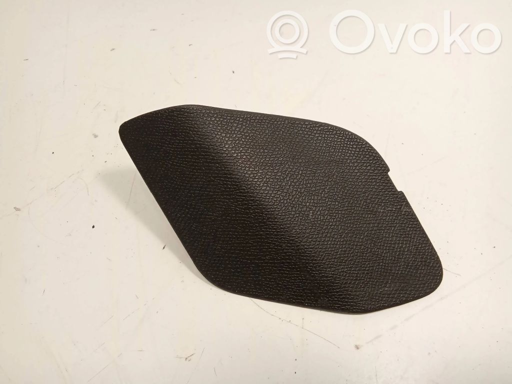 Peugeot 308 Rear light trim 