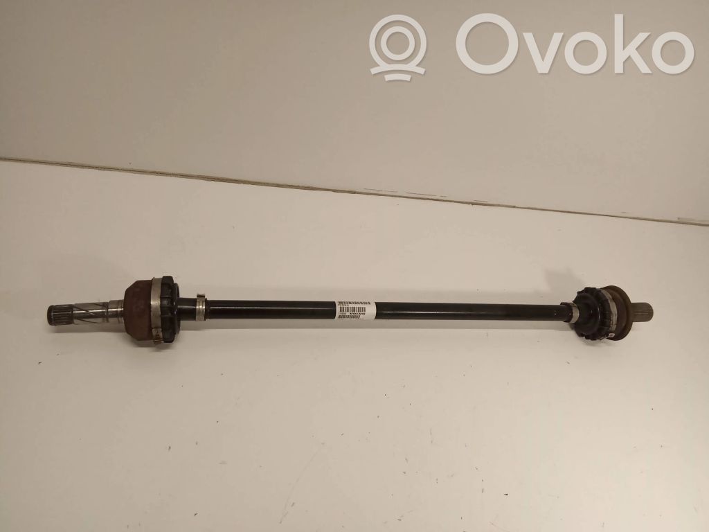 Takavetoakseli   31325816,T180302