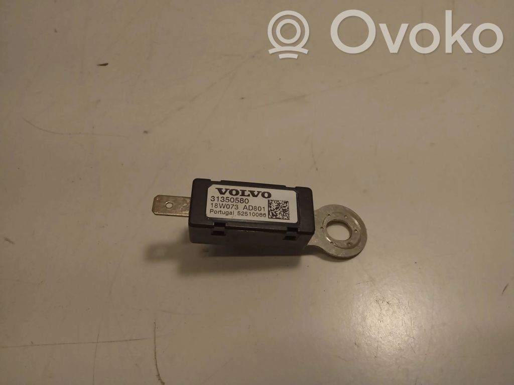 Volvo XC60 Pystyantennivahvistin 