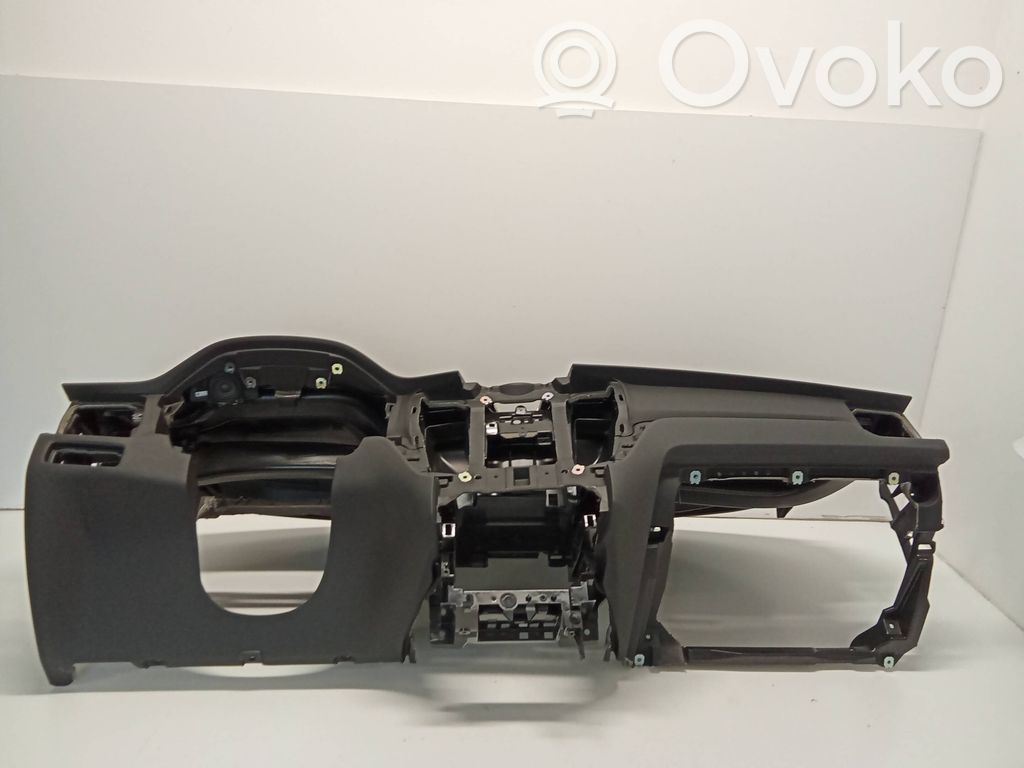 Volvo XC60 Dashboard 