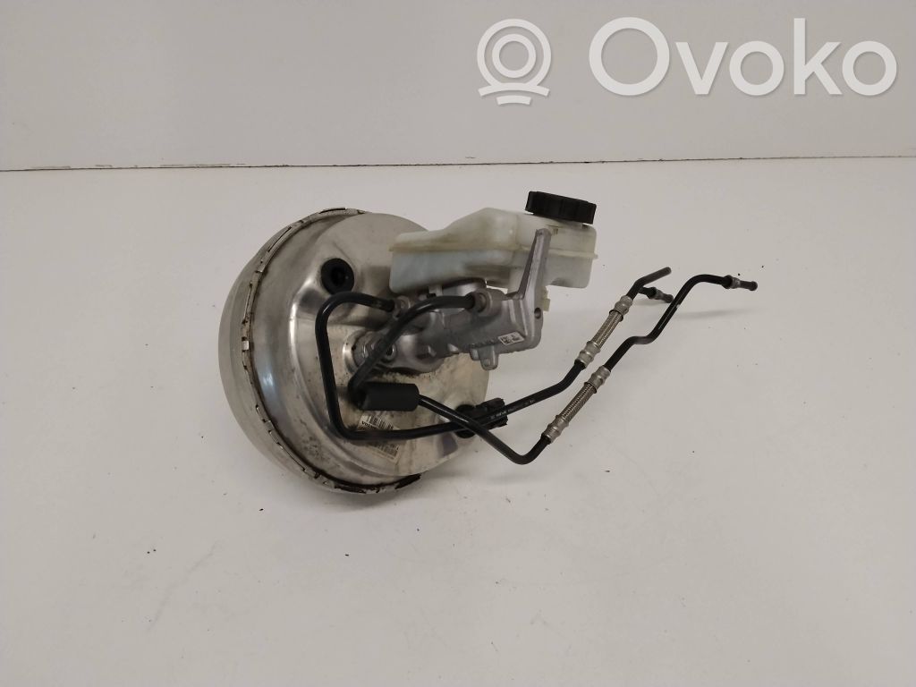 Volvo S90, V90 Wspomaganie hamulca 