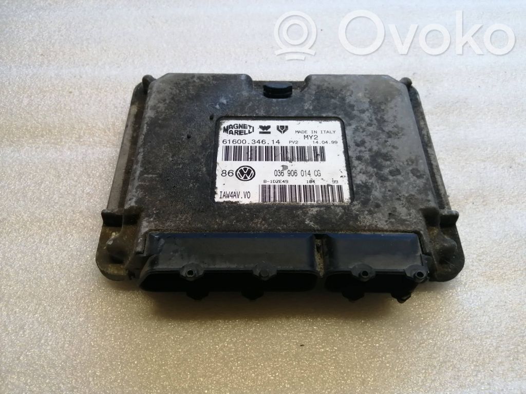 Volkswagen Golf IV Engine control unit/module 