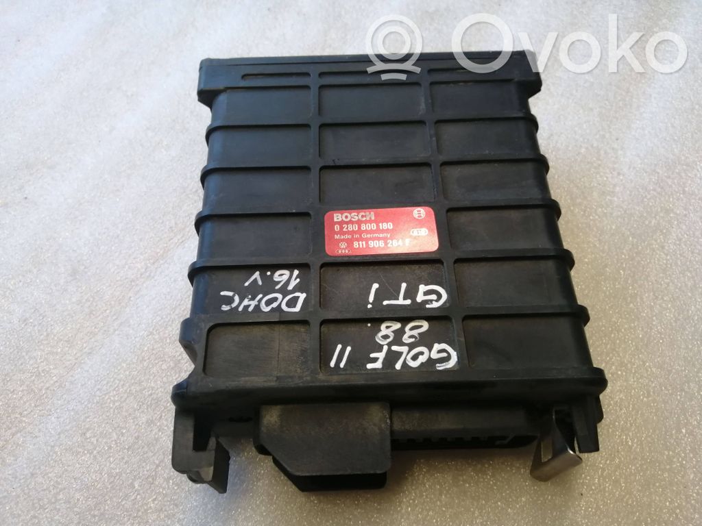 Volkswagen Golf III Engine control unit/module 