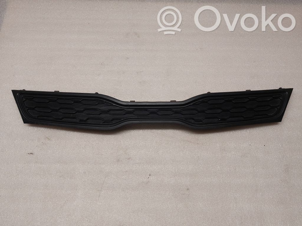 KIA Rio Atrapa chłodnicy / Grill 