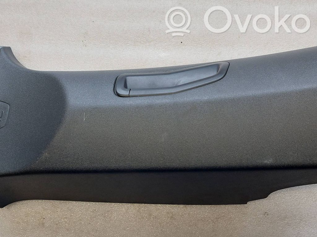 Volvo C30 Pilar (B) (superior) 