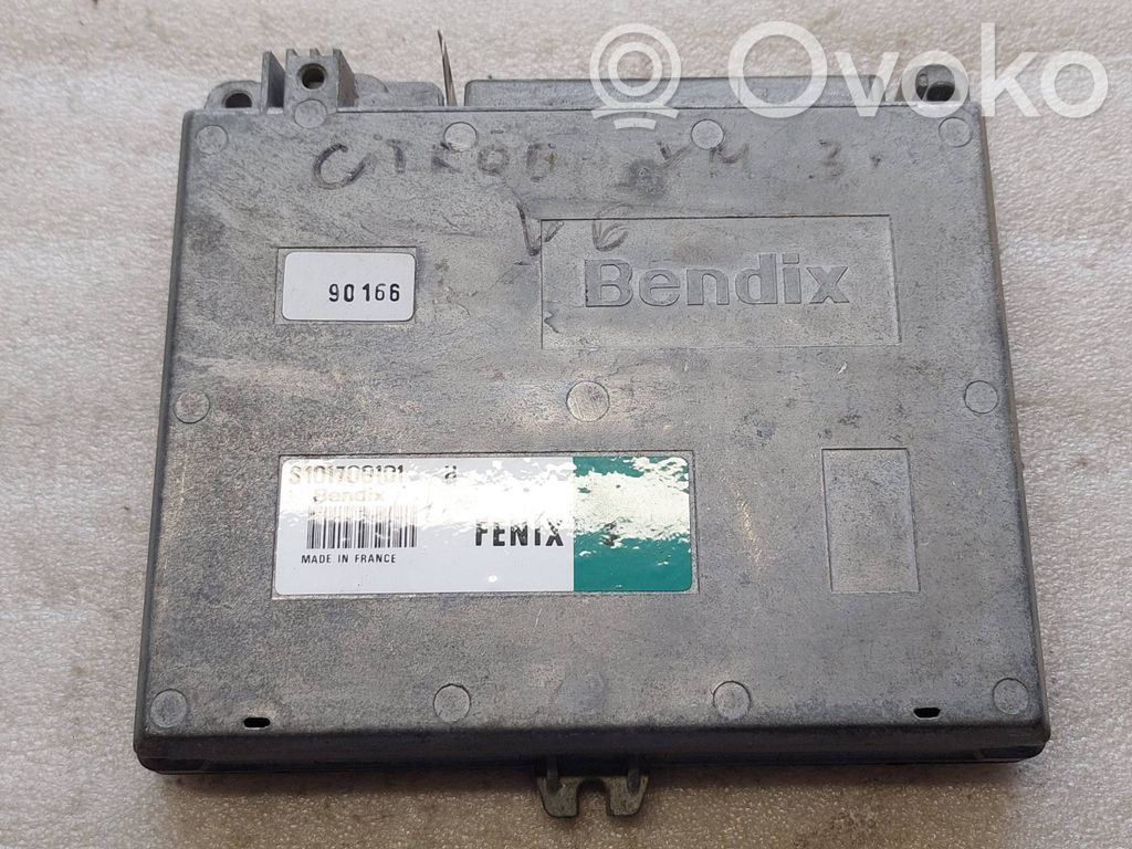 Peugeot 605 Engine control unit/module 