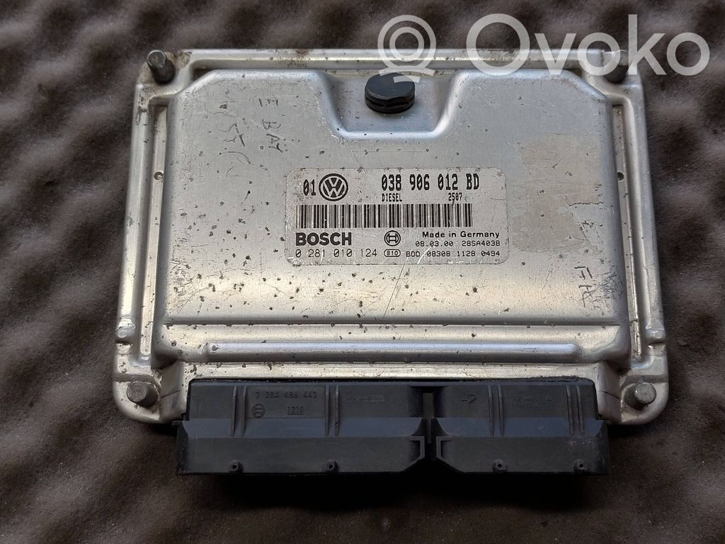 Volkswagen Golf IV Sterownik / Moduł ECU 