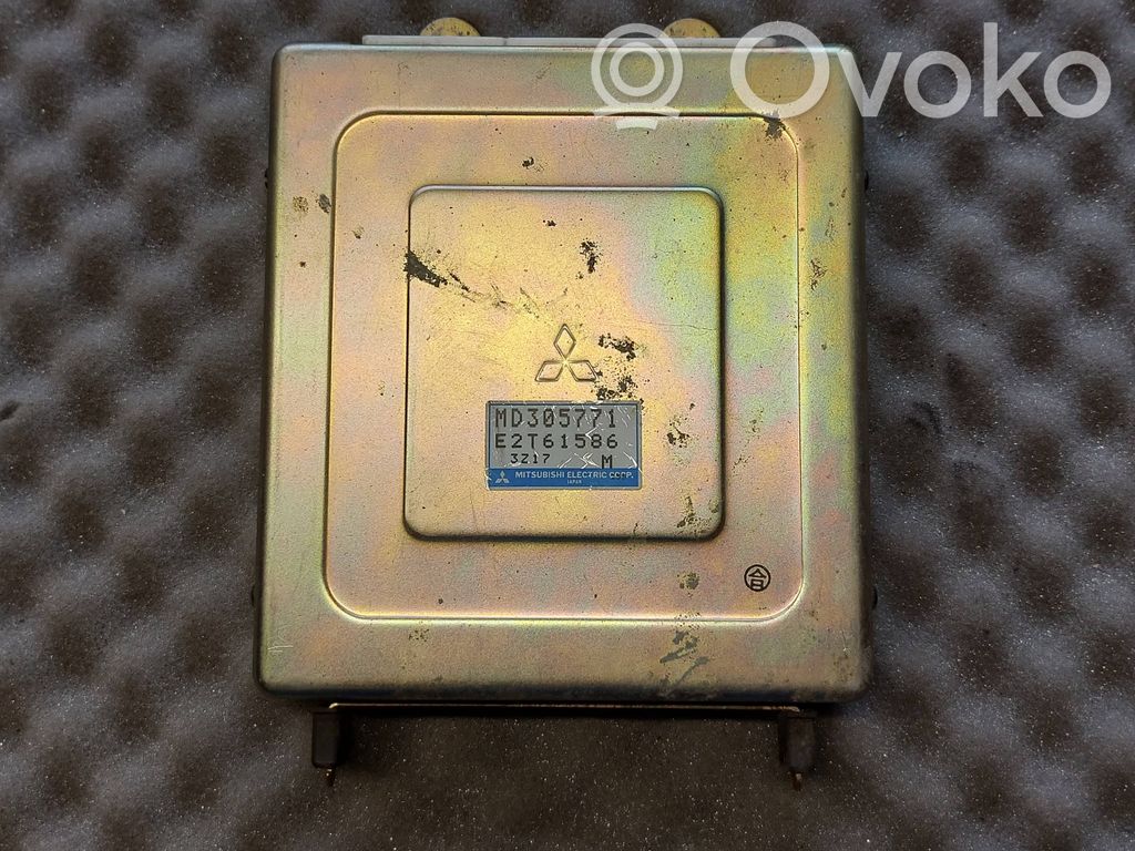 Mitsubishi Space Wagon Engine control unit/module 