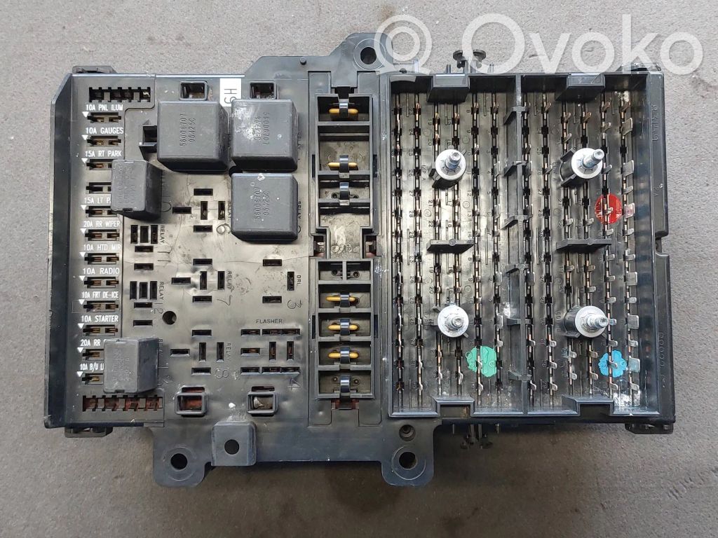 Chrysler Voyager Fuse box set 