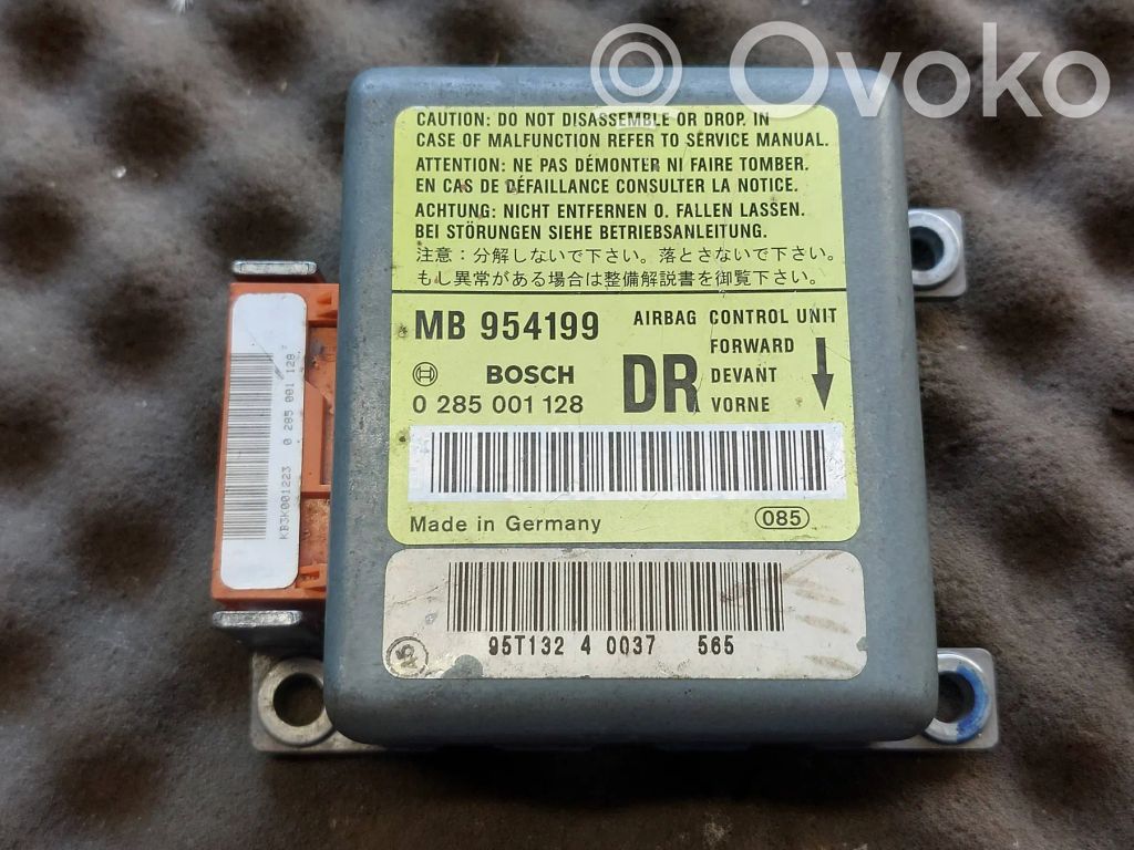 Mitsubishi Carisma Airbag control unit/module 