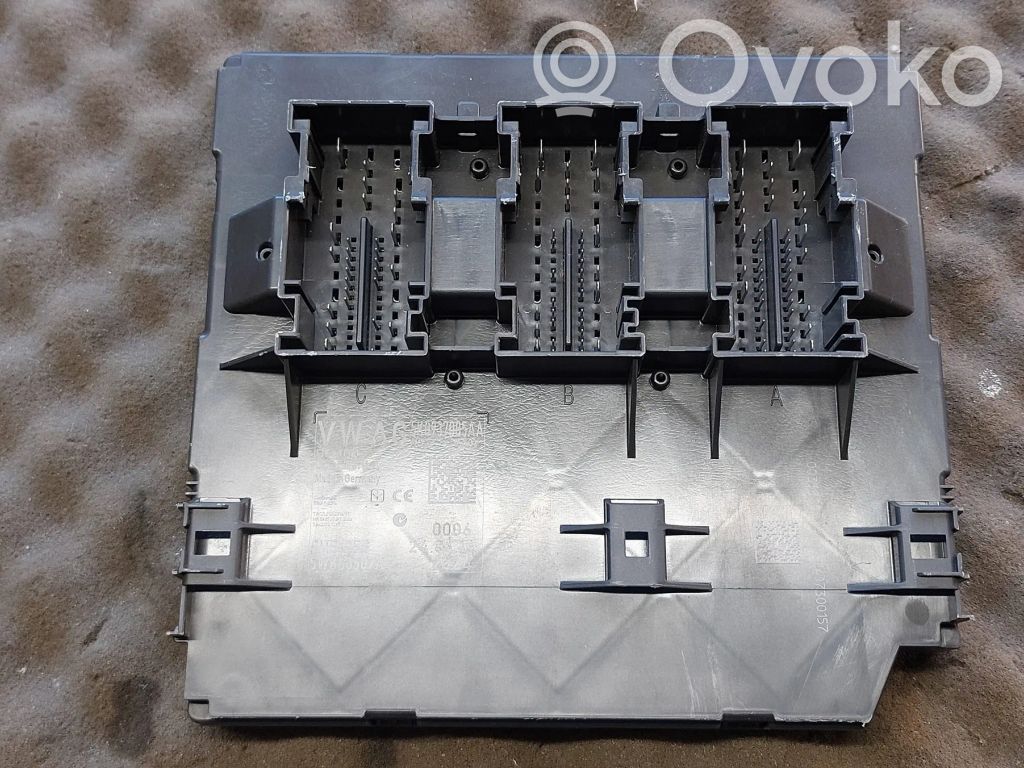 Volkswagen Caddy Módulo de confort/conveniencia 