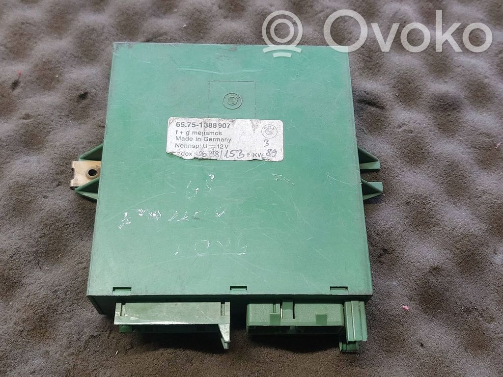 BMW 5 E34 Unidad de control/módulo de alarma 