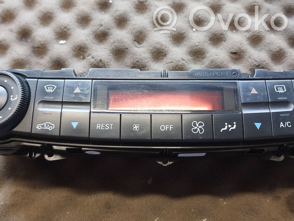 Mercedes-Benz E W211 Climate control unit 