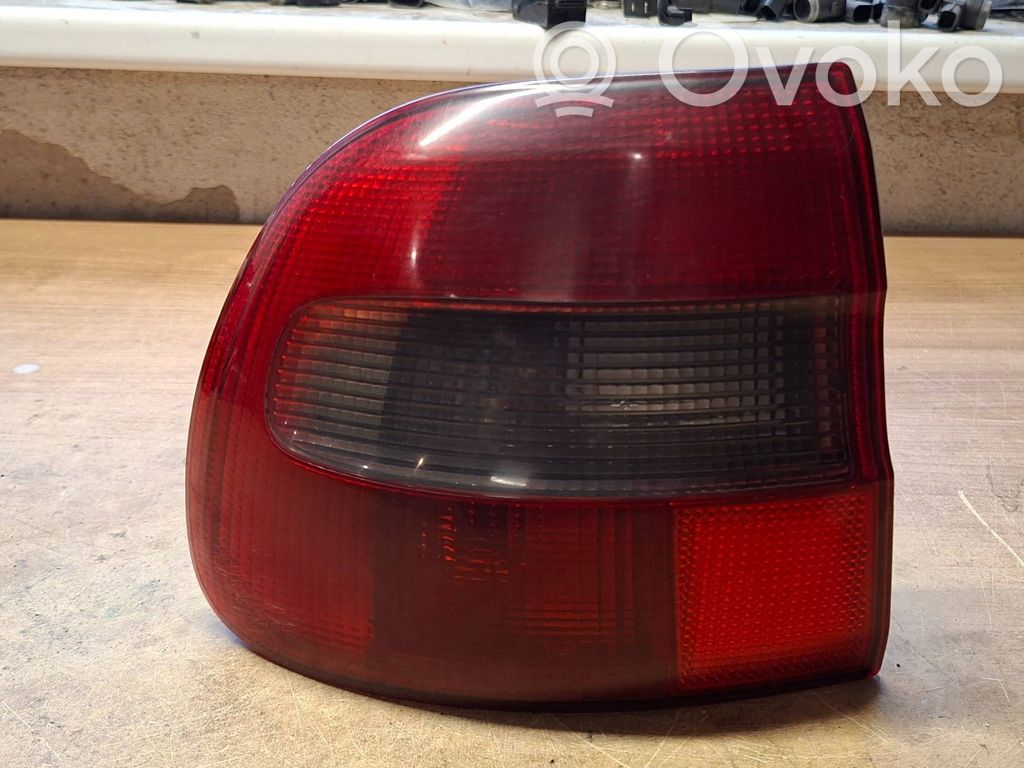 Volvo S40, V40 Lampa tylna 
