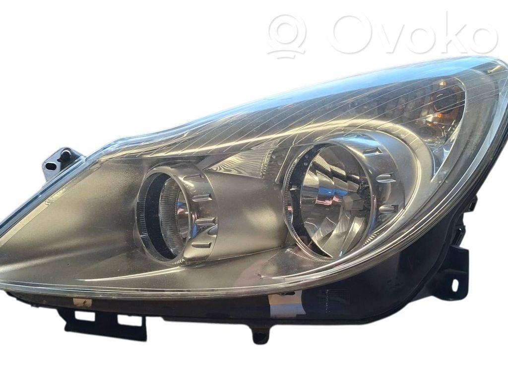 Opel Corsa D Scheinwerfer 